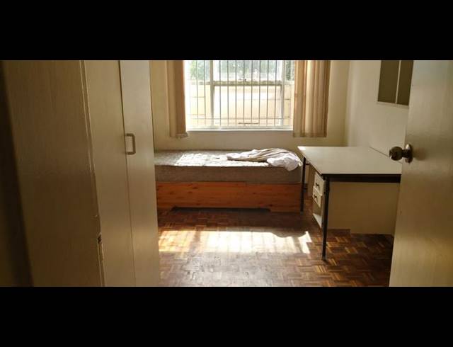 5 BEDROOM HOUSE FOR SALE IN BOSTON